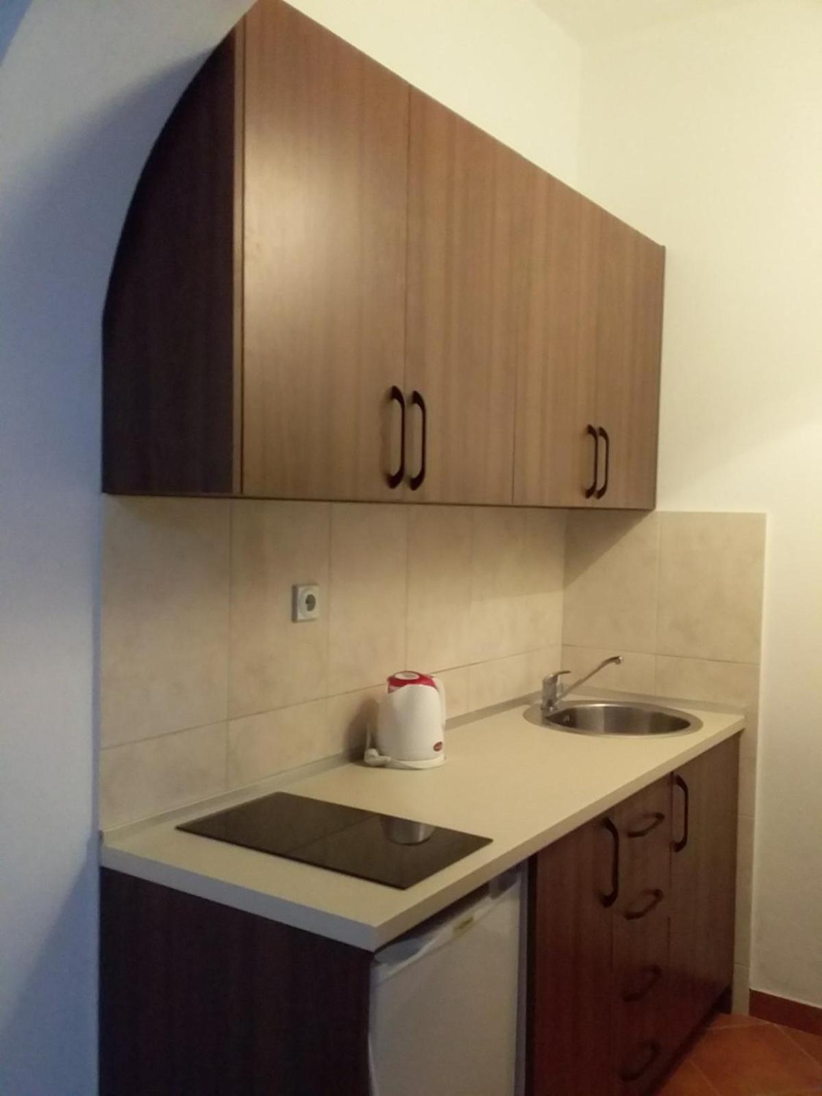Apartments Kepi Gjerana ウルツィニ エクステリア 写真